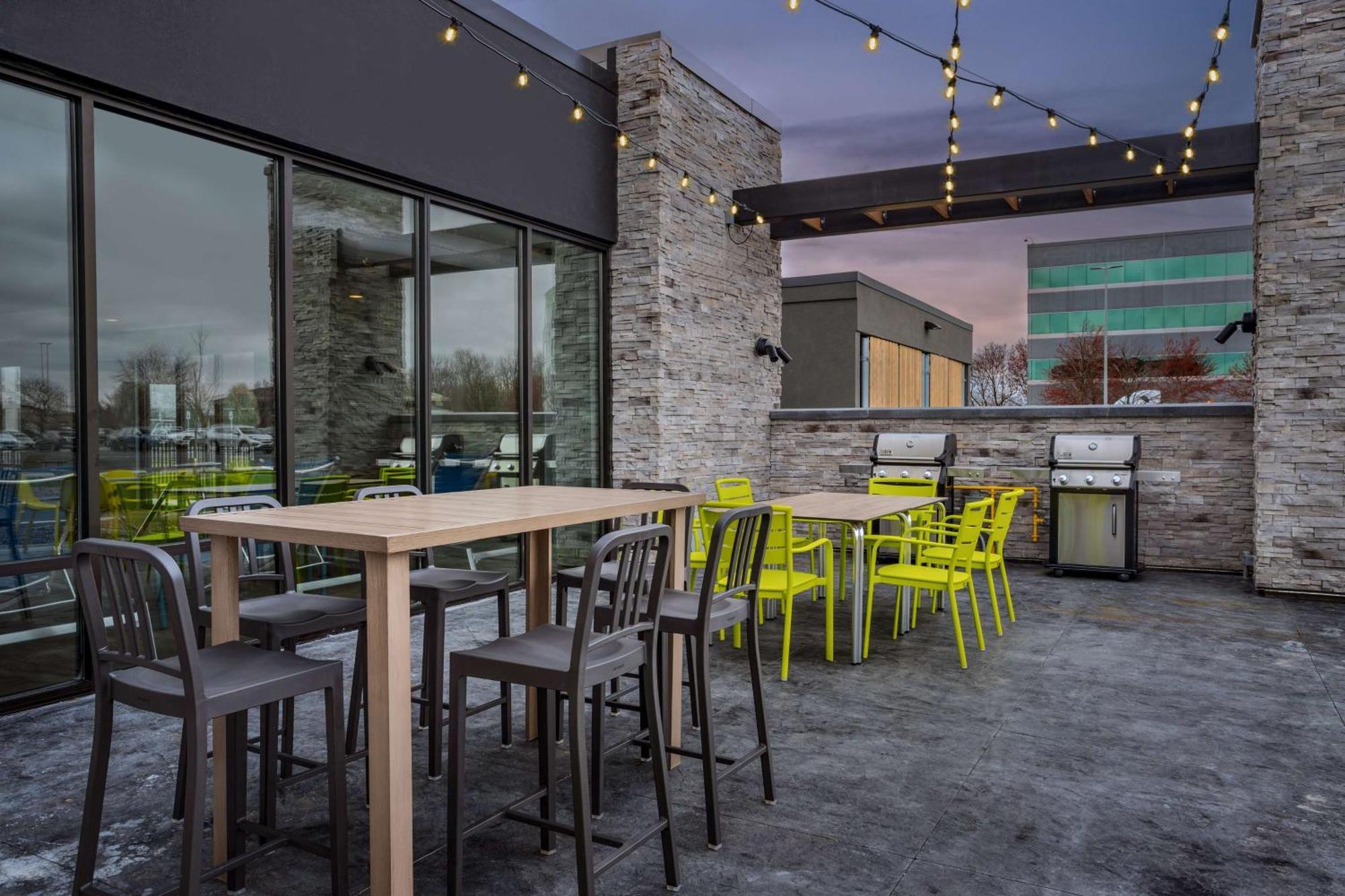 Home2 Suites By Hilton Indianapolis North At Intech Park Εξωτερικό φωτογραφία
