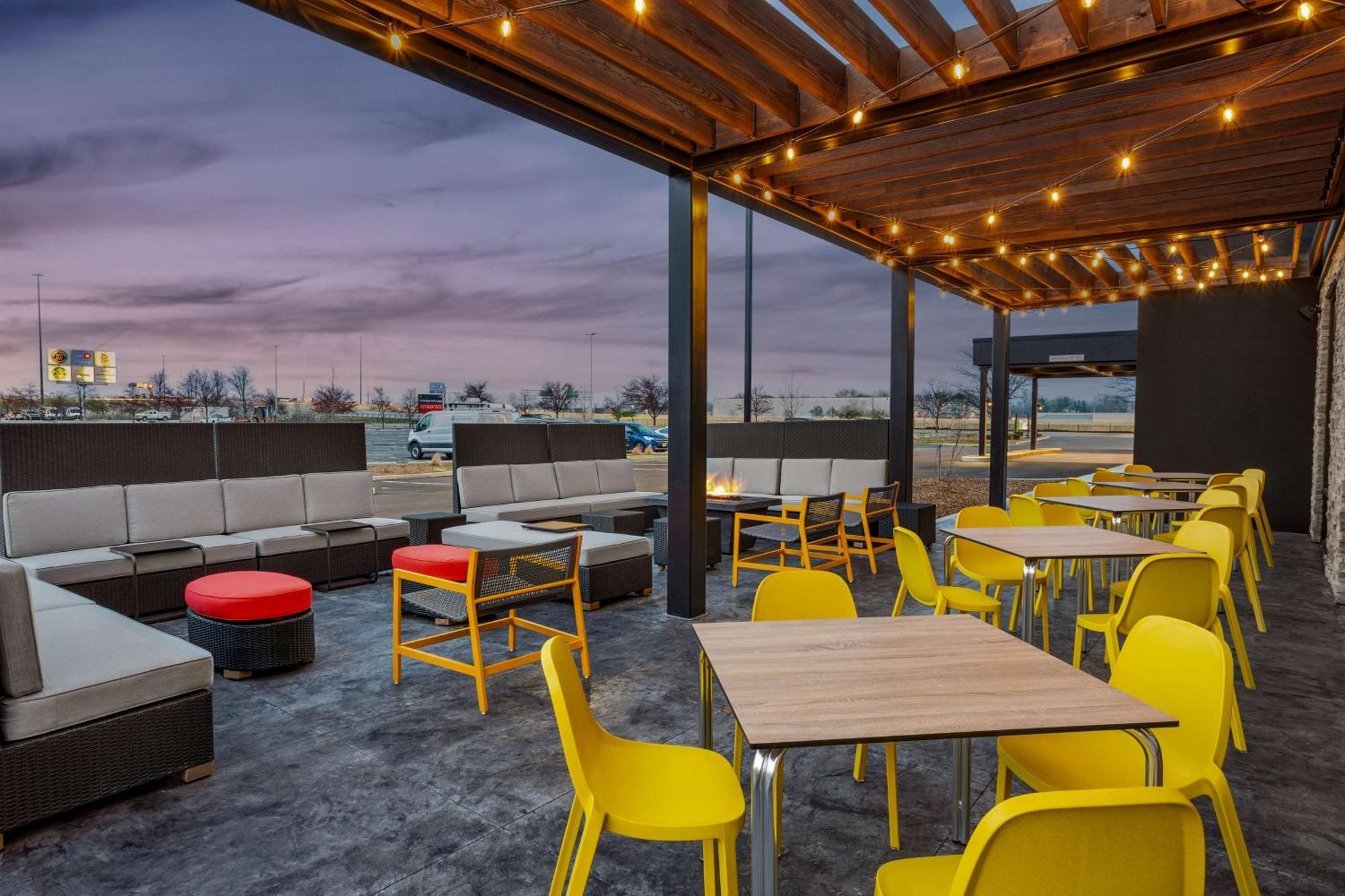 Home2 Suites By Hilton Indianapolis North At Intech Park Εξωτερικό φωτογραφία