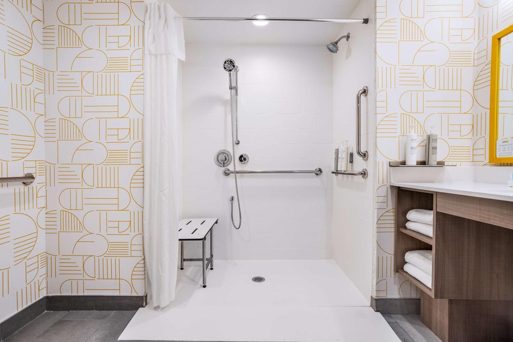 Home2 Suites By Hilton Indianapolis North At Intech Park Εξωτερικό φωτογραφία