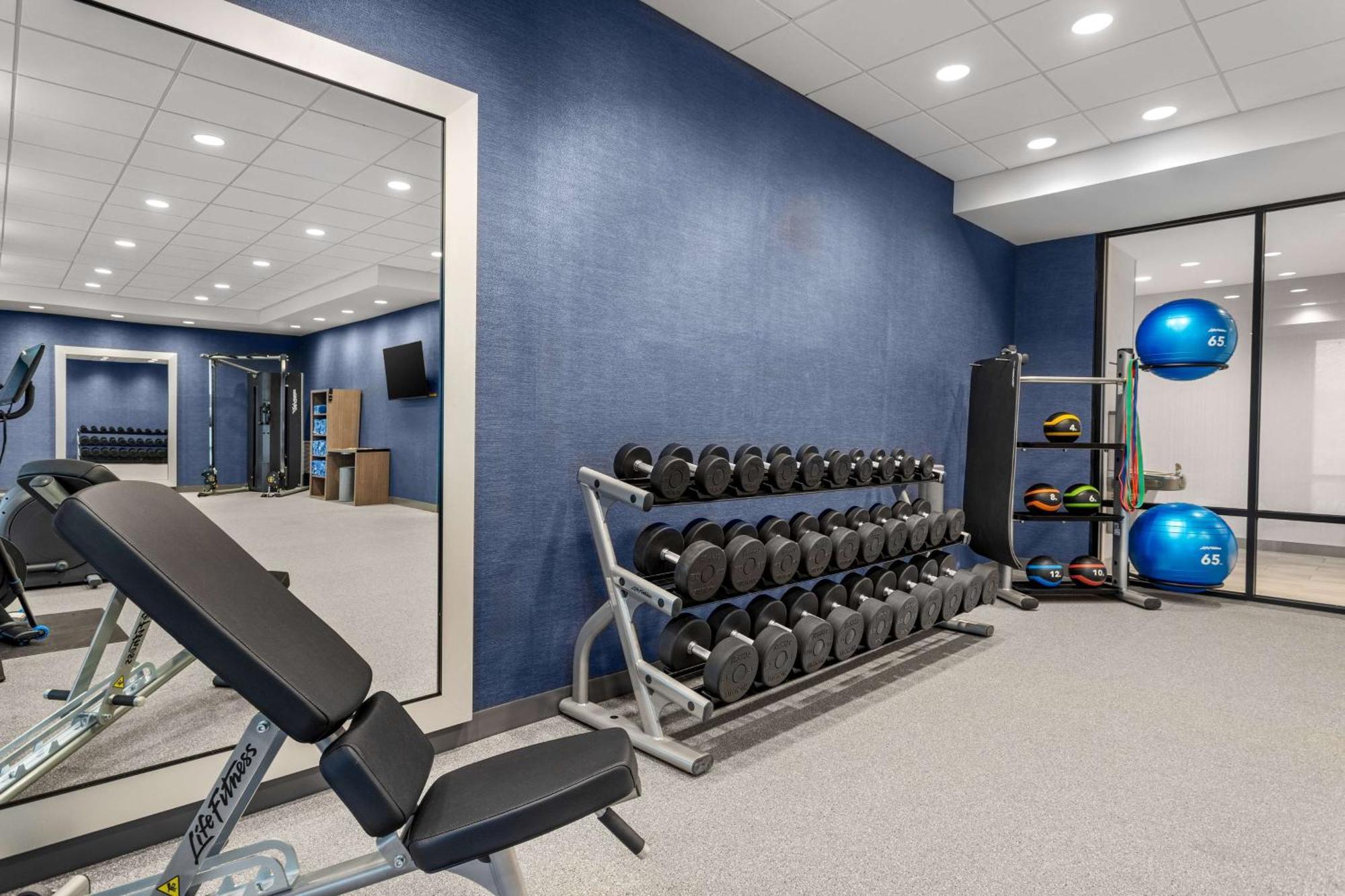 Home2 Suites By Hilton Indianapolis North At Intech Park Εξωτερικό φωτογραφία
